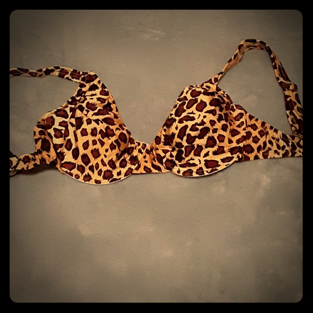 Leopard bikini top